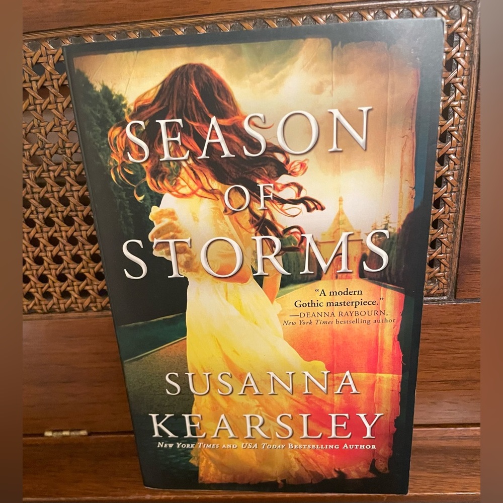 Season Of Storms By Susanna Kearsley
